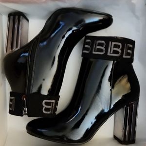 ***SALE****LAURA BIAGIOTTI Women's ankle boots